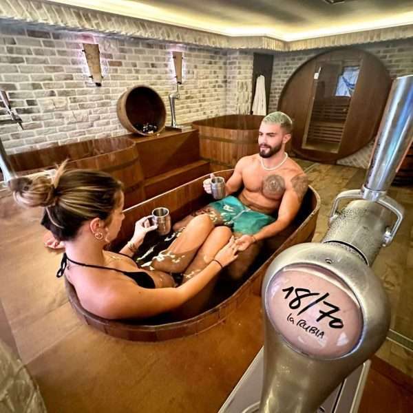 Qi Beer Luxury Parejas Privado